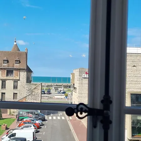 Mutum - Studios 2 Personnes Ou Duplex 5 Personnes , Idealement Places A 100M De La Plage Dieppe Exterior photo