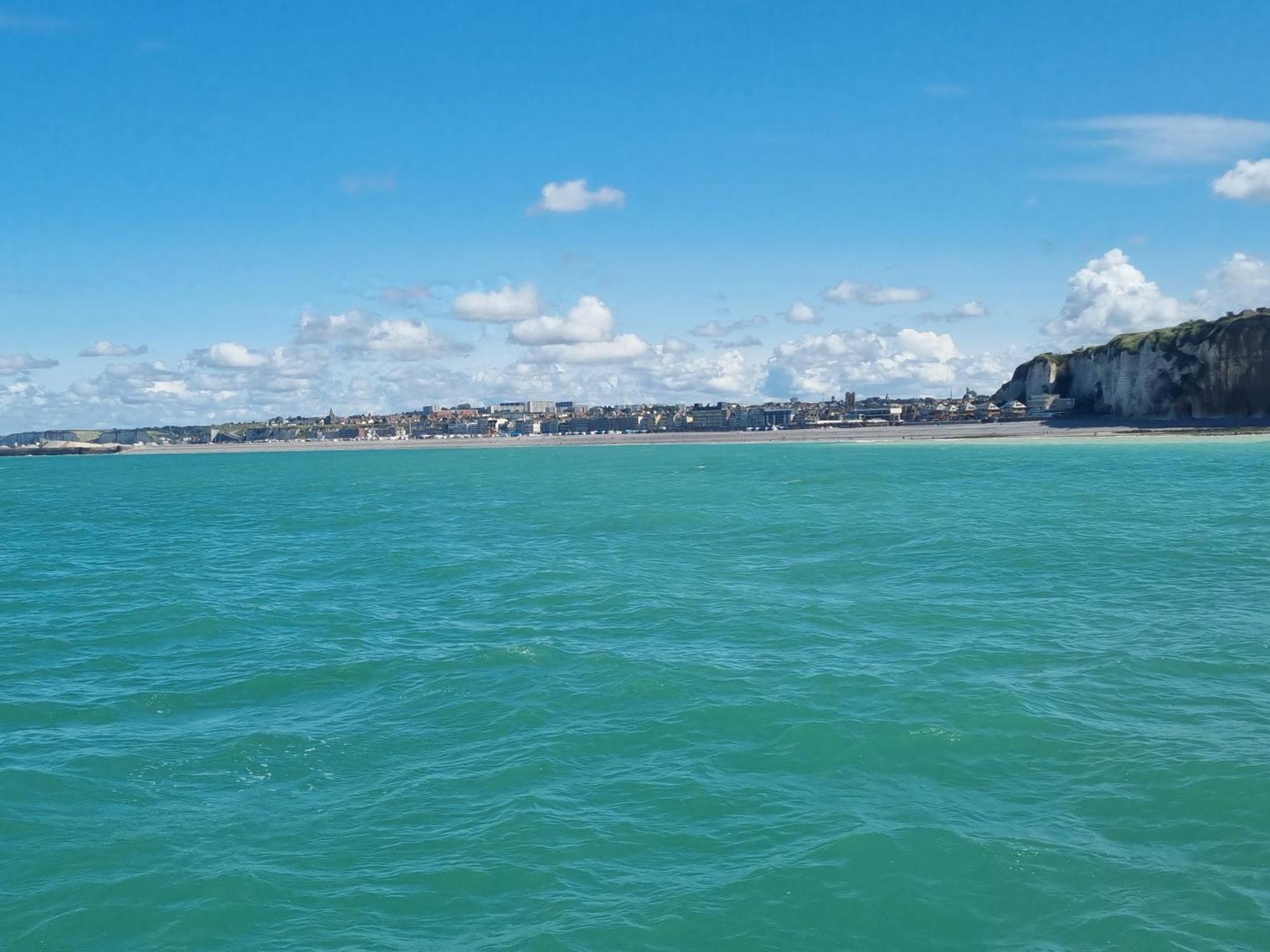 Mutum - 2 Personnes Ou Duplex 5 Personnes , Idealement Places A 100m De La Dieppe